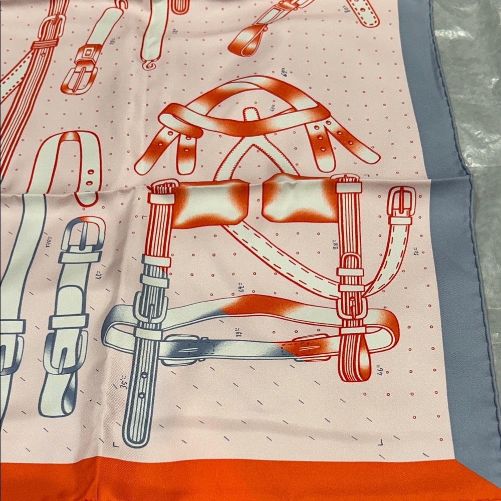 Hermes Harnais de Timon Scarf NWOT - Picture 6 of 9